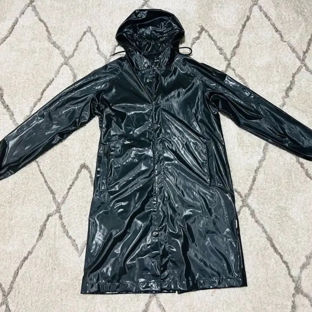 COPY - Rains jacket, near perfect condition!